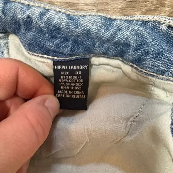 Hippie Laundry Mid Rise Embroidered Denim Shorts Size 30 Boho Festival - Picture 9 of 9